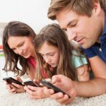 Kids’ Mobile Addiction – Use Cell Phone Parental Control To Take The Toll On It!